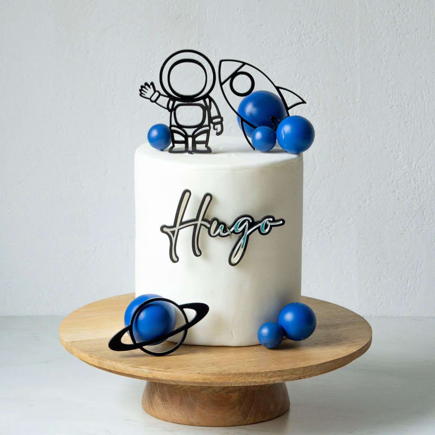 1 Topper Cake + 2 mini Faces Toppers